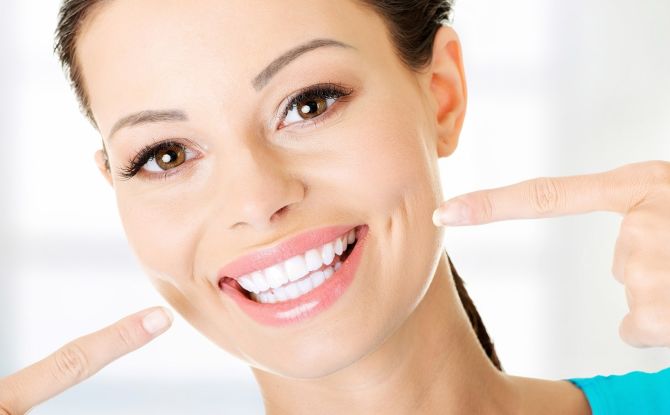 How to whiten teeth with hydrogen peroxide and baking soda at home