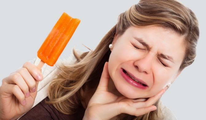 Maux de dents dus à la crème glacée