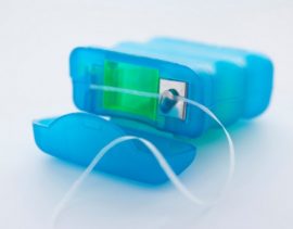 Flat dental floss